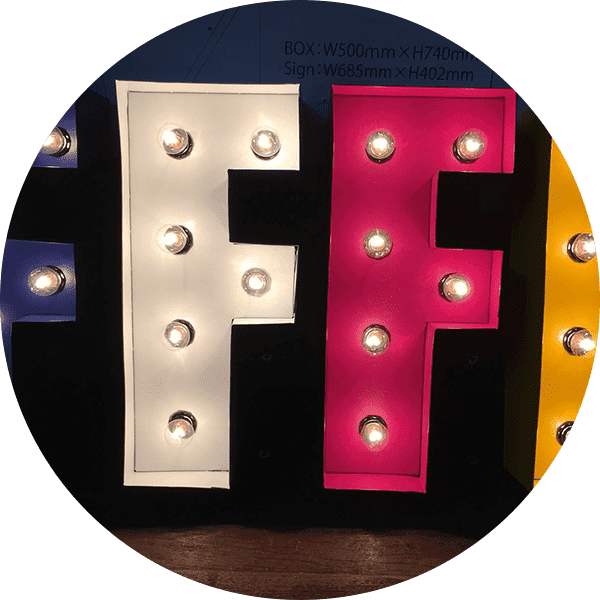 看板専門のデザイナーによる優れたデザイン